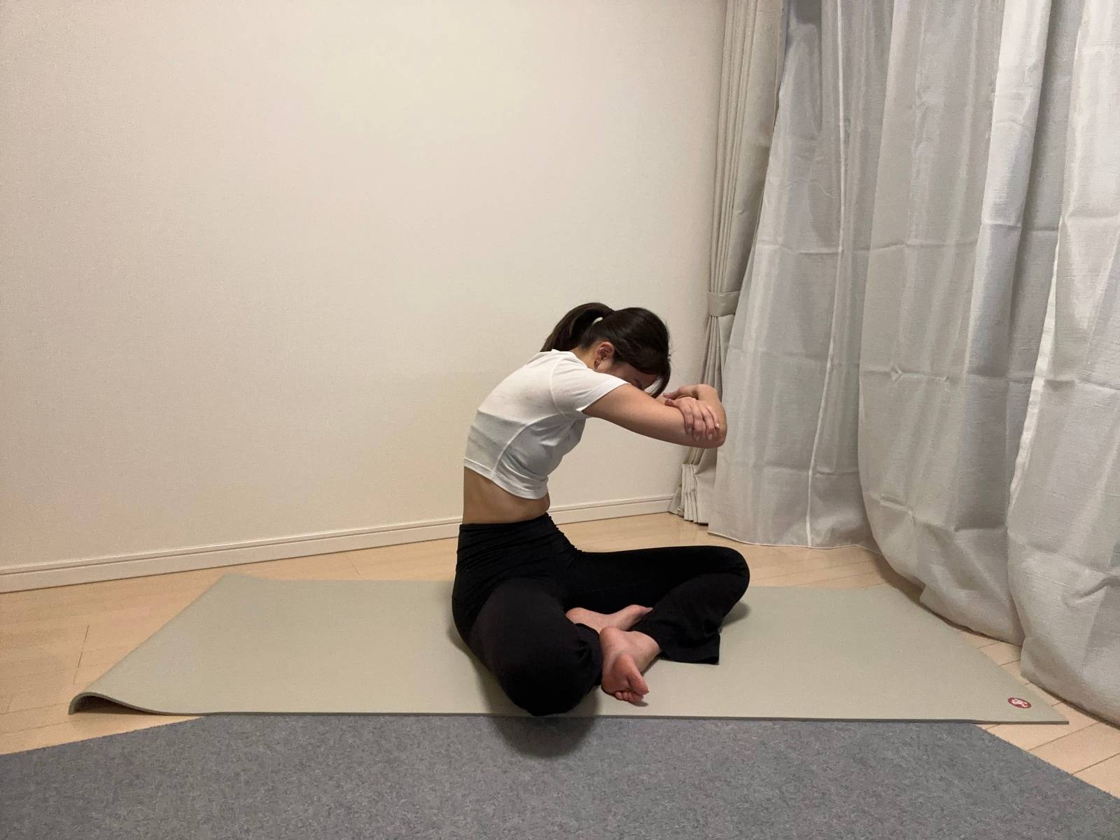 背中のストレッチ