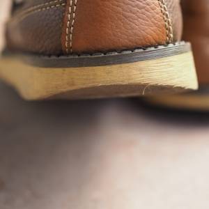 【靴のかかと外側が減る人必見】ペンがあればできる！足裏の重心を整える30秒エクササイズ