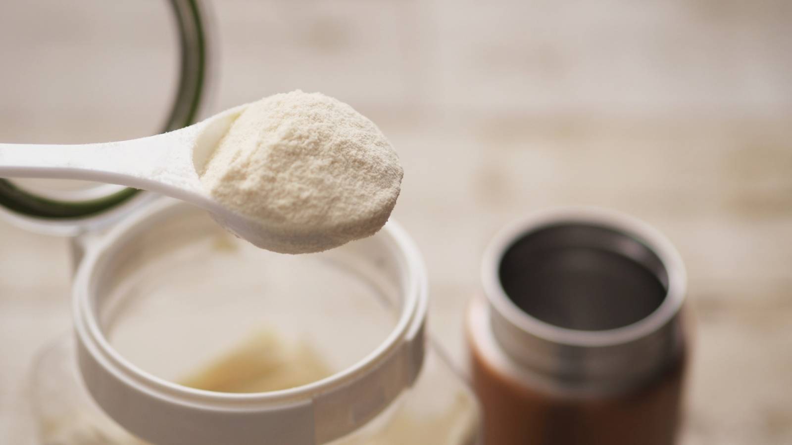 朝プロテイン、実は合わない人も？不調の原因と正しい取り入れ方を管理栄養士が解説