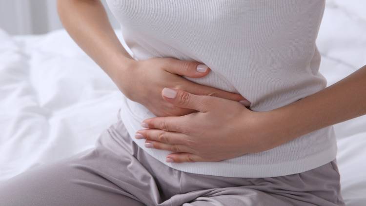 ガチガチの腸が動き出す!ゲンコツで溜まったモノを流す最強メソッド