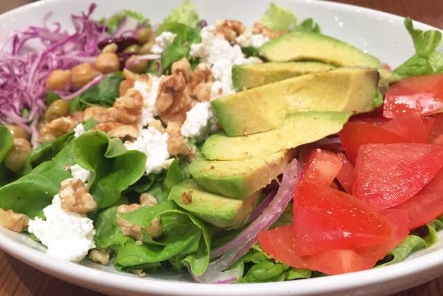 アボカドサラダ