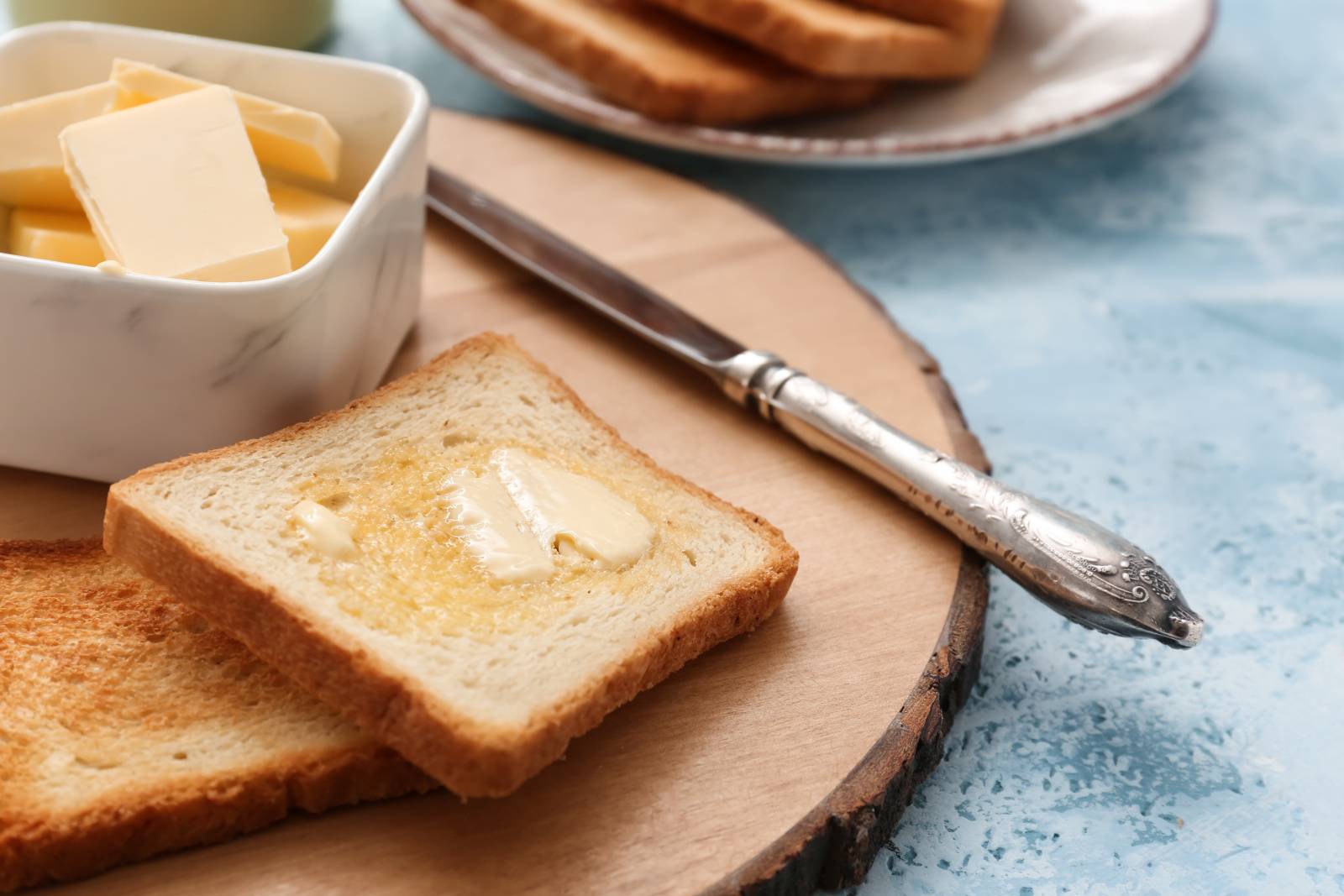 更年期のイライラ・不眠を悪化させる「朝食メニュー」の特徴とは？管理栄養士が解説