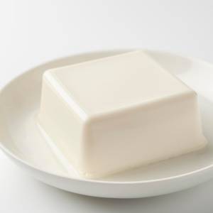 フライパンいらず、豆腐に混ぜるだけ！疲れが軽くなる"たんぱく質20g"の夜レシピ｜管理栄養士が解説