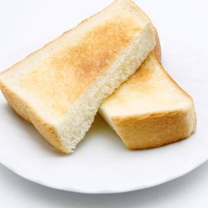 痩せたい人必見!管理栄養士が教える〈朝トーストにちょい足しするだけ〉ダイエットに最適な具材とは?