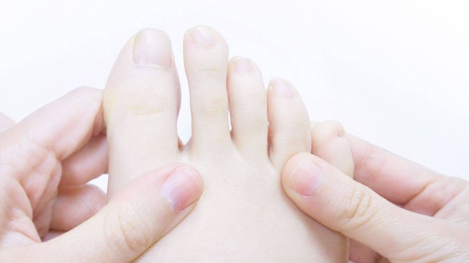 むくみ改善のスタート地点、実は「足の指」！ 地味だけど、気持ちが良くて効果もあるほぐし方のコツ
