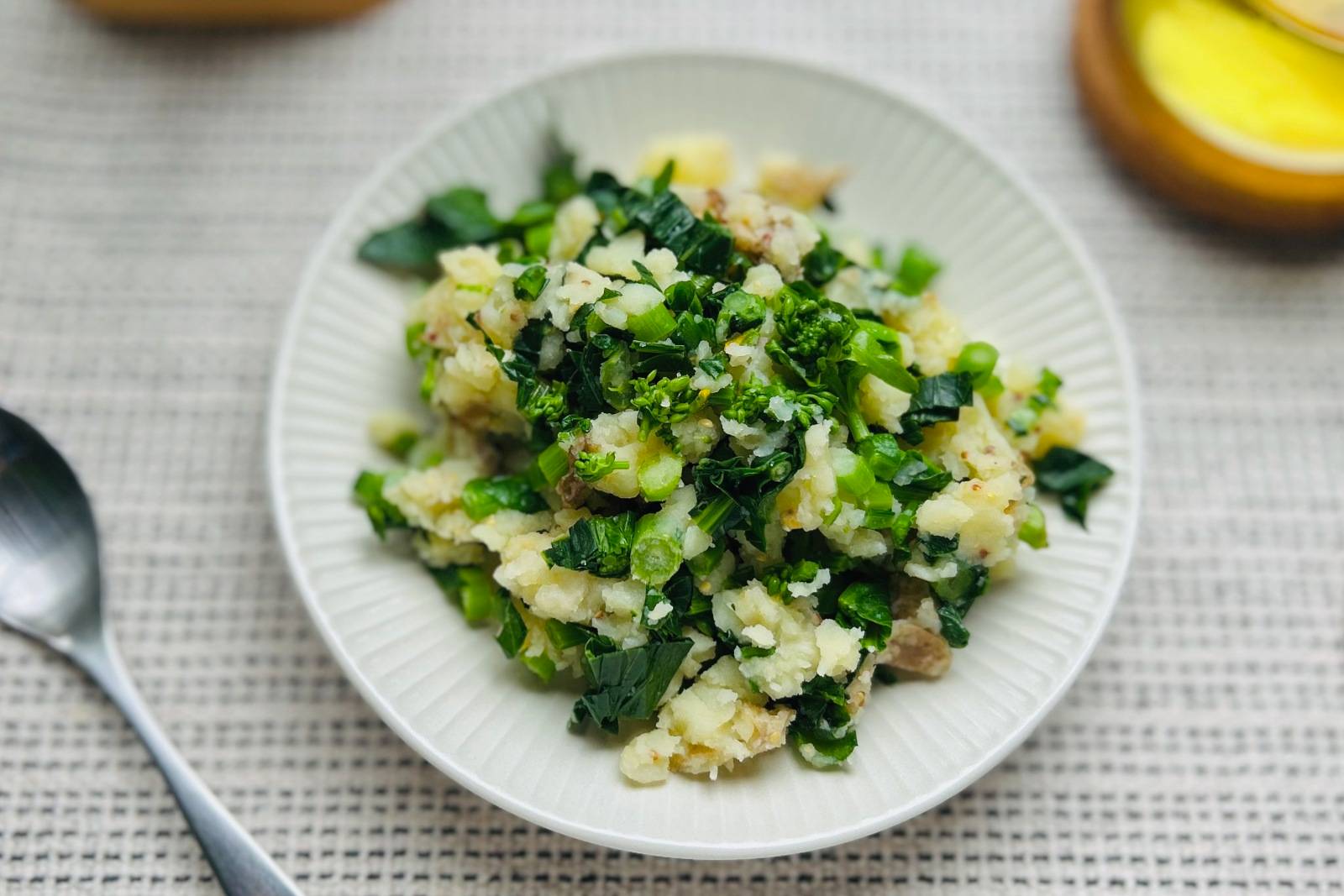 菜の花のポテトサラダ