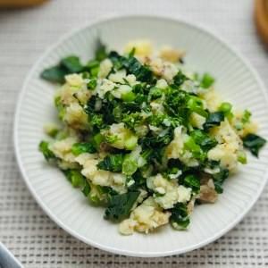 【菜の花レシピ】春を軽やかにする“ほろ苦さ”。皮ごと新じゃがとよく合う「緑のポテトサラダ」