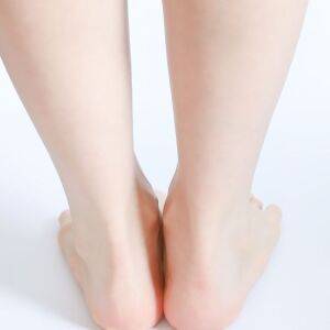 脚の内側を整えると〈むくみ〉〈冷え〉〈O脚〉に効く？その理由の解説と一石三鳥エクサ