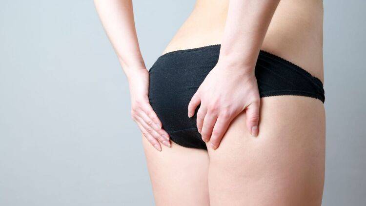 【40代のお尻】お尻と太ももの境い目がなくなる「ピーマン尻」を回避する優しい股関節ほぐし