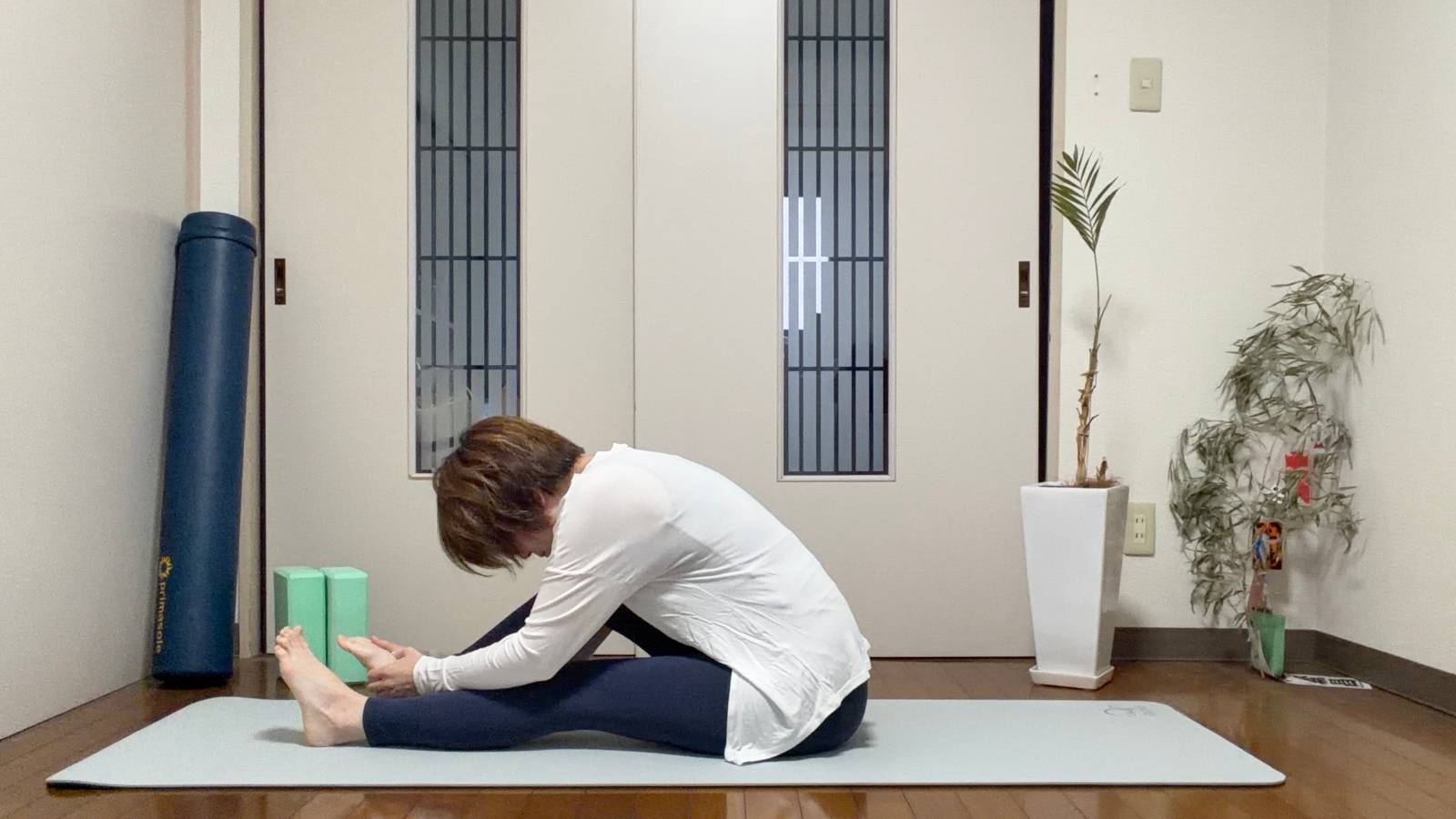 前屈ストレッチ