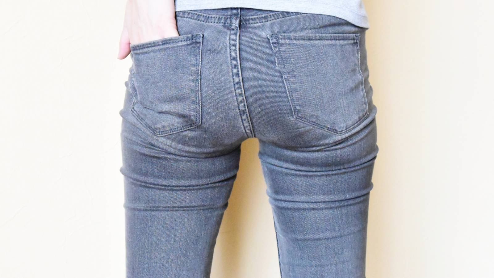 「30代後半になり、お尻が横に広がってきました…」→横広がりのお尻を引き締め整える簡単美尻エクサ