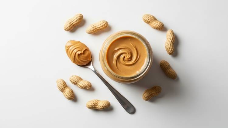【65歳以降の筋力＆下半身パワー維持にピーナッツバターが有効？】一日スプーン3杯の習慣が体を変える理由
