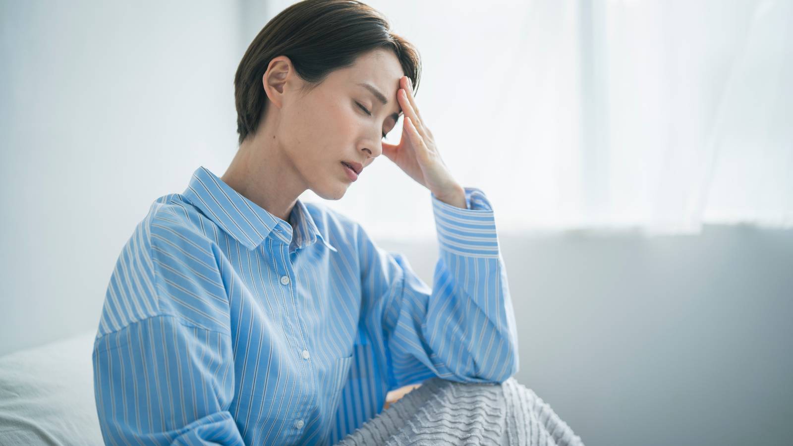  【頭痛・首肩こり・目の疲れが治らない】理由は「頭皮」にあった！不調がスッキリするセルフほぐし術 