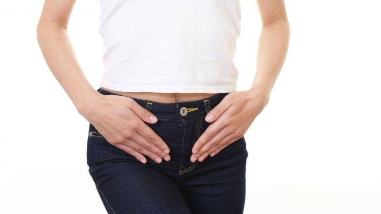 足腰の悩みの原因、全部【ガチガチ股関節】が原因！ほぐすだけで歩き方も腰痛もむくみも変わるエクサ