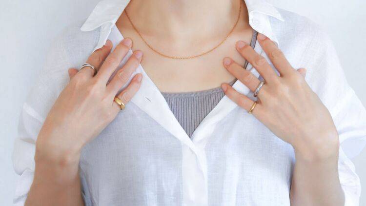 肩こりを解消したい→まず〈鎖骨〉からほぐす？骨のつながりを順にほぐす肩こりアプローチ