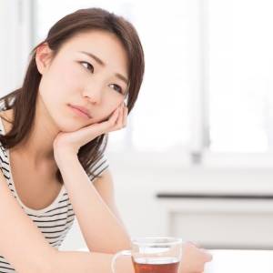 春「疲れが抜けない人」が増える理由｜気圧×ストレスホルモンを管理栄養士＆発酵カフェオーナーが解説