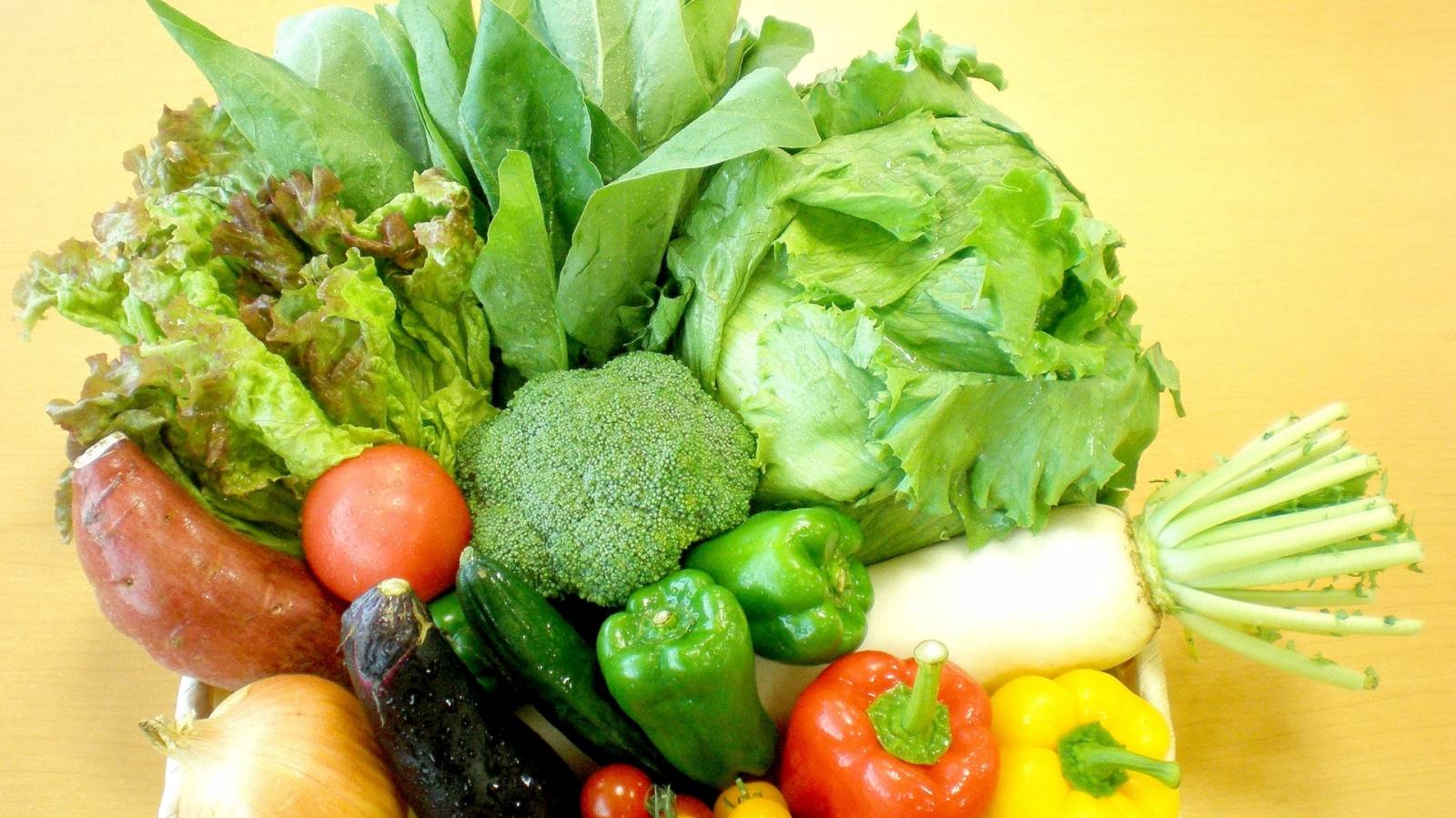 温野菜と生野菜、春の不調に効くのはどっち？｜管理栄養士が解説