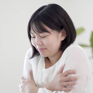 「冷えやすい人」の血管で起きていること。医師が解説する〈血流と習慣の関係〉