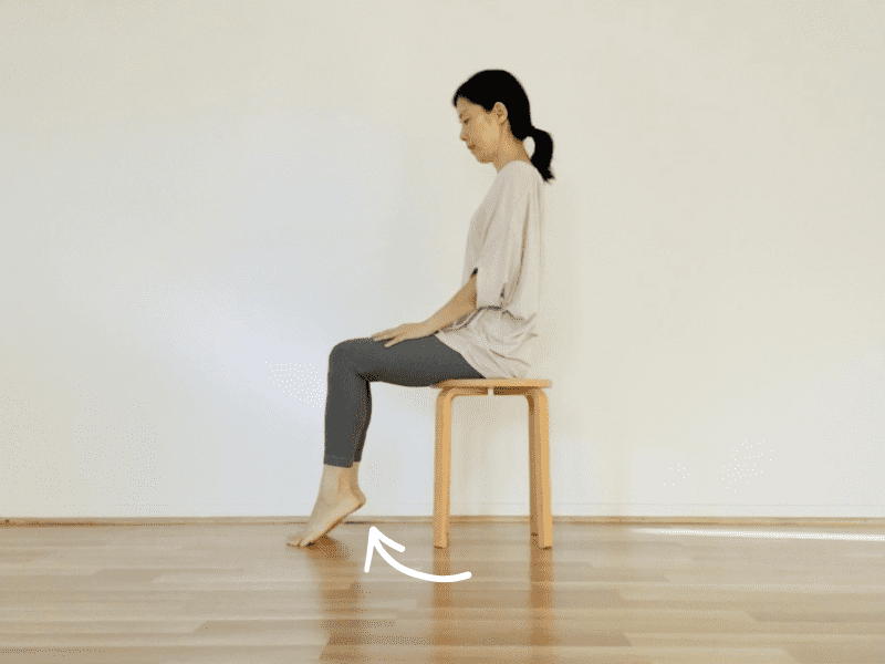 かかと上げ下げ