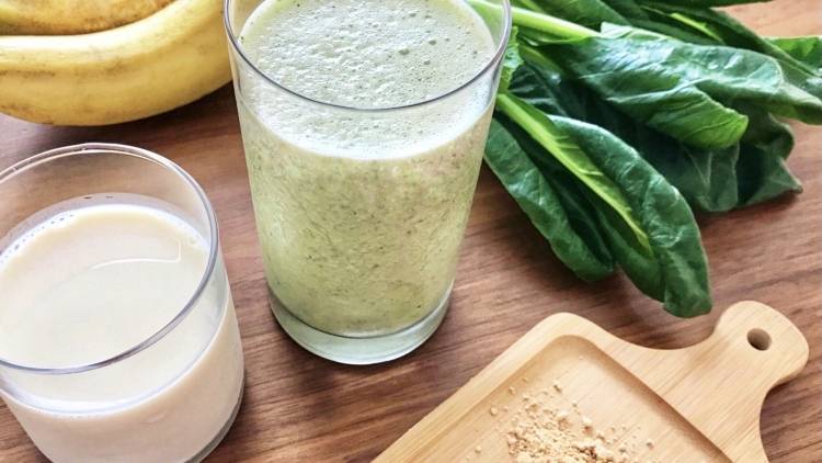 鉄不足を防ぐ！朝、スムージーに入れたい鉄分食材｜管理栄養士が解説