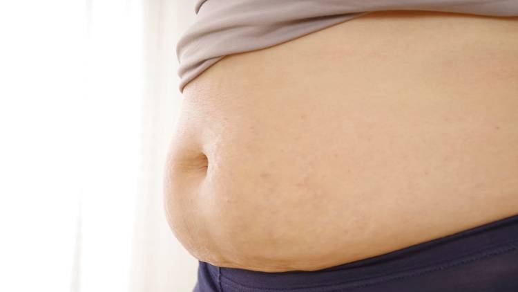 【下腹ぽっこりが気になる人はまずやって！】デッドバグだけでラクラク下腹凹ませ術