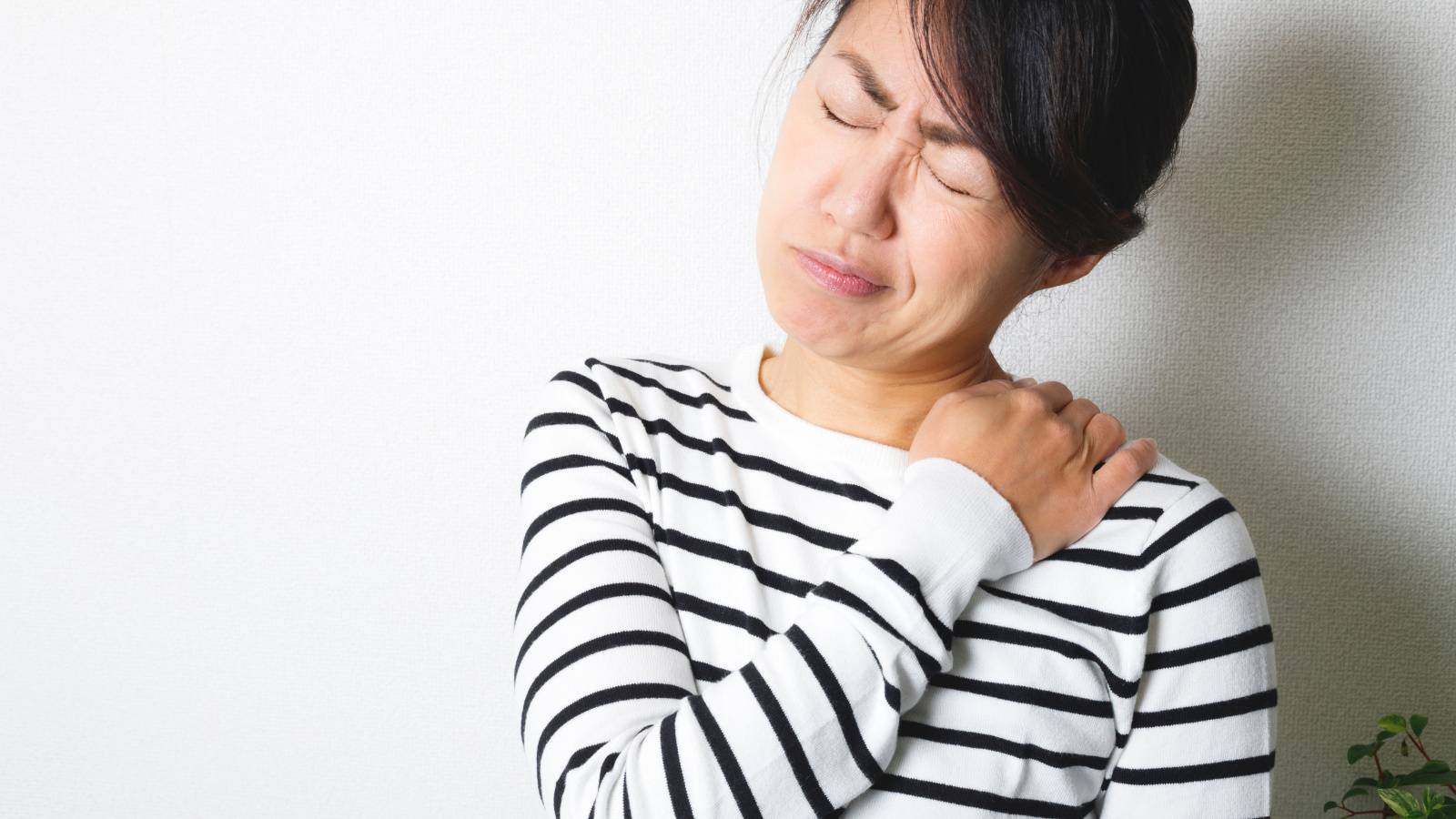 【4月疲れをリセット！】運動が苦手な人ほど背中と首のコリが軽くなる。重力にお任せの「ローリング・パンダ」