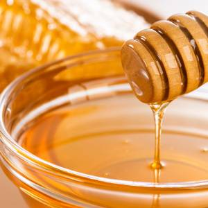 【はちみつ】健康に良いはずが…加熱すると逆効果？絶対に避けるべきNGな使い方｜管理栄養士が解説