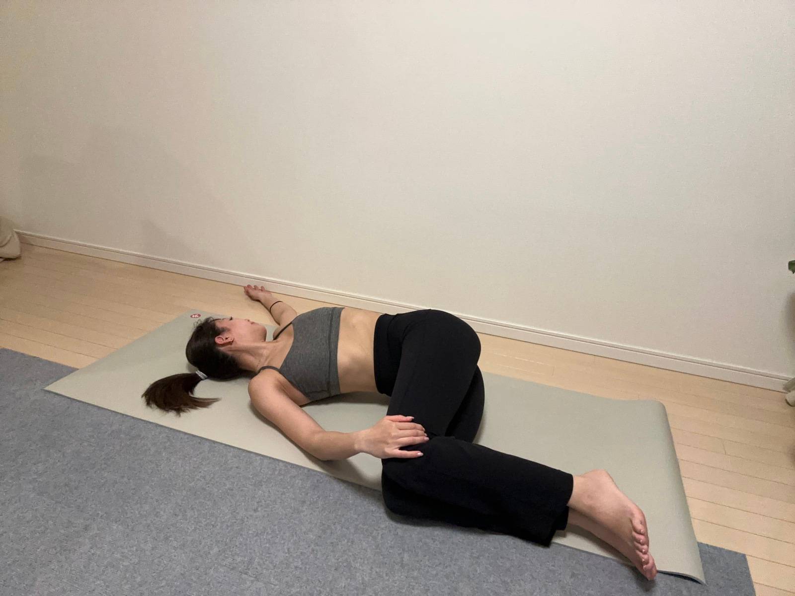 ツイストストレッチ