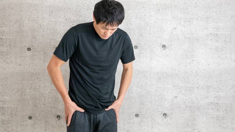 【股関節の硬さが消える！】1日5分、簡単すぎる「四股踏みストレッチ」