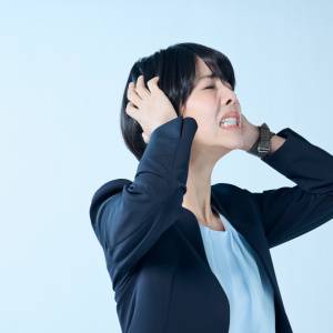 【最近イライラしやすい…は「頑張りすぎ」が原因かも！】自律神経のスイッチを整える「片鼻呼吸法」