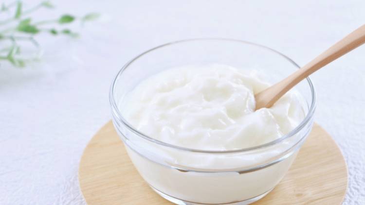 葉酸不足を防ぐ！朝、ヨーグルトと組み合わせると良い食材｜管理栄養士が解説
