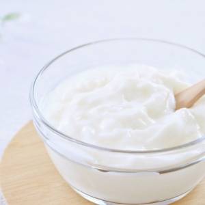 葉酸不足を防ぐ！朝、ヨーグルトと組み合わせると良い食材｜管理栄養士が解説