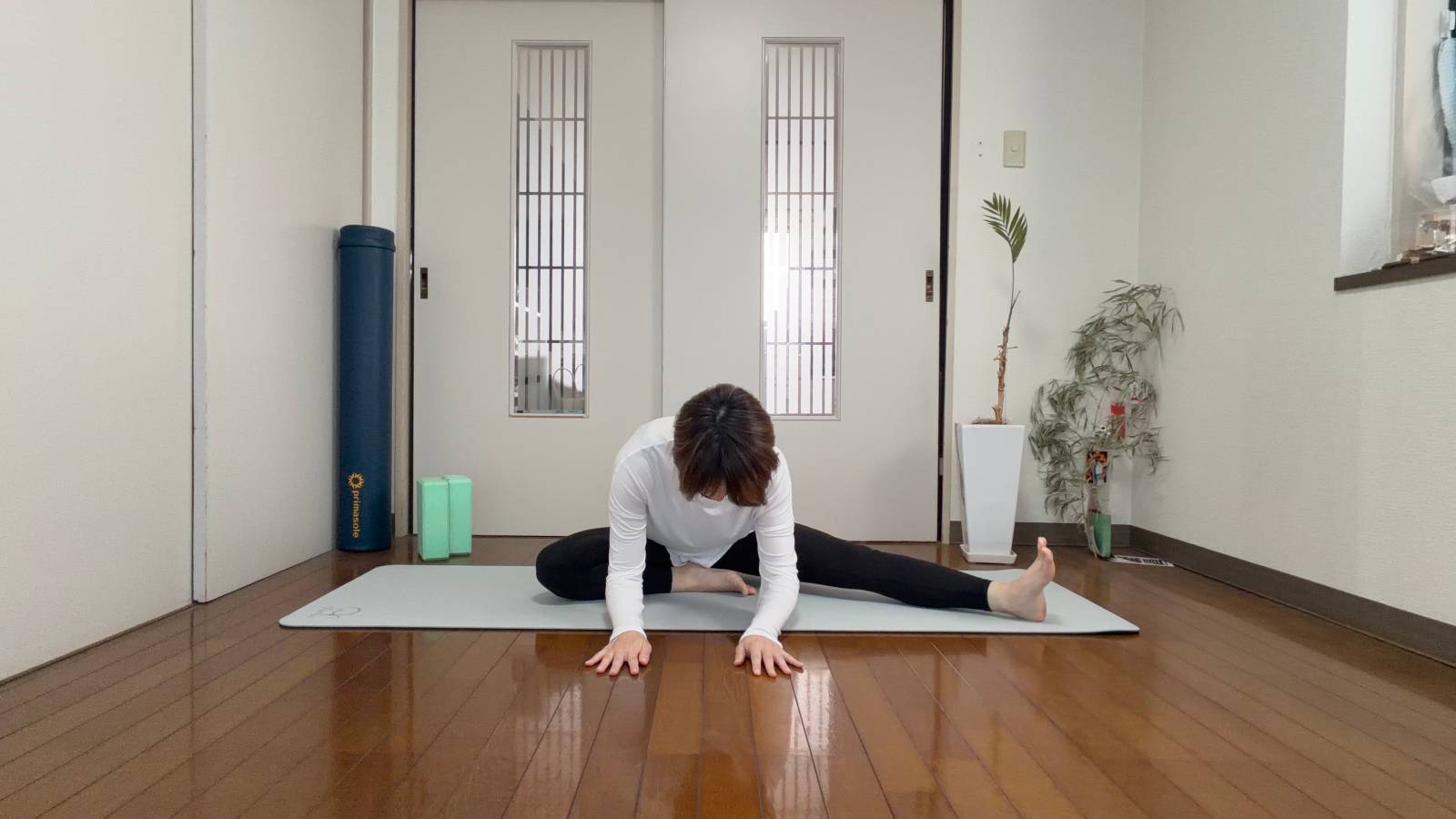 内ももほぐしストレッチ