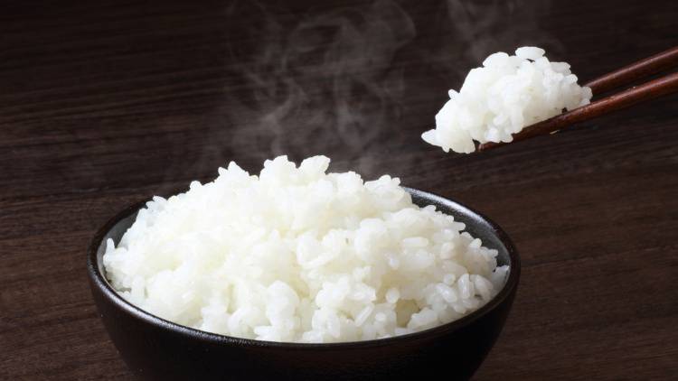 朝のご飯に“ひとふり”するだけ！鉄不足を補う食材｜管理栄養士が解説