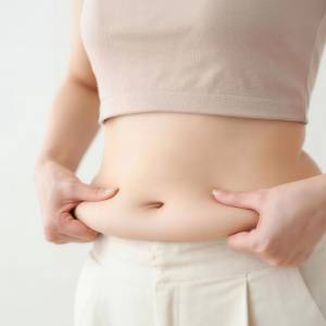 ぽっこり下腹部がみるみる変わる！体幹を使って下腹部にしっかり効かせる「バタ足エクサ」