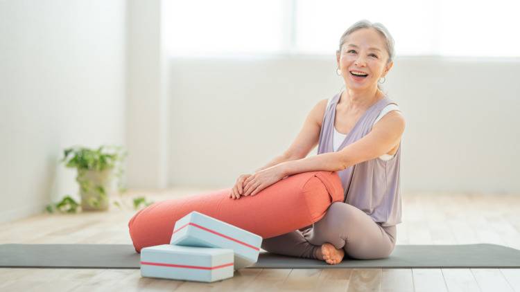 今の私は「60代のロールモデル」からは程遠い。だけど、だからこそ、思うこと｜連載#60代のリアル