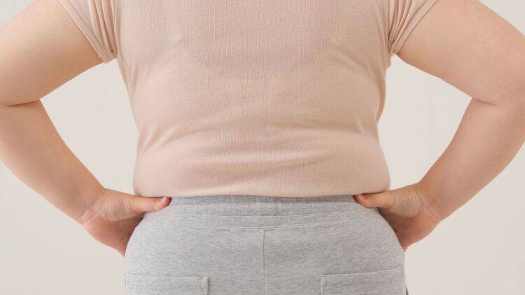 「昔はすぐ戻ったのに…」40代の下腹ぽっこりが戻りにくい理由|産後・生理後に見直したい骨盤と呼吸