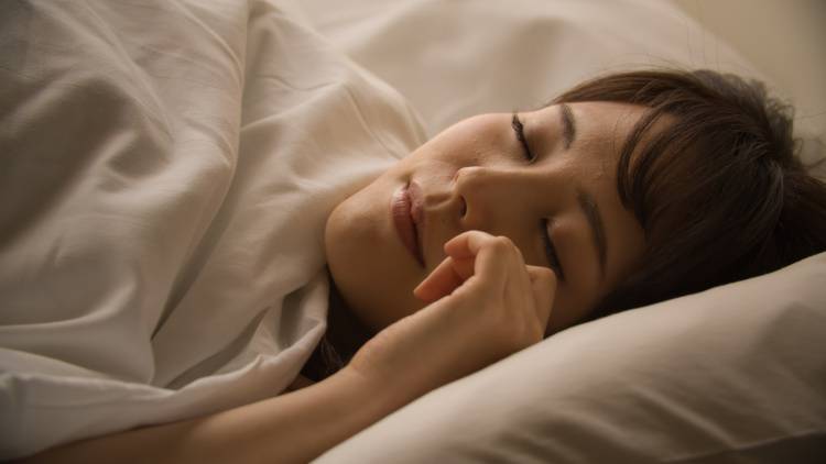 寝なきゃと焦るほど、どんどん眠れなくなるあなたに|心理師がやっている、眠るための方法