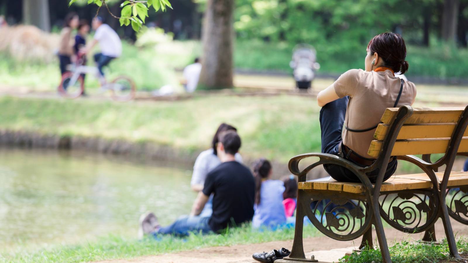  「楽しいはずの場面」なのに気持ちが伴わない…なぜ？その背景にあるもの｜心理師が解説 