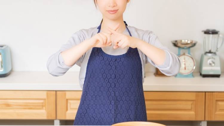 更年期世代が見直したい。避けたい食べ方3選｜管理栄養士が解説