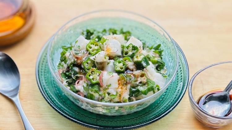 「とろり × シャキッ」のダブル食感！初夏のお腹をやさしく整える〈さっぱり梅サラダ〉レシピ