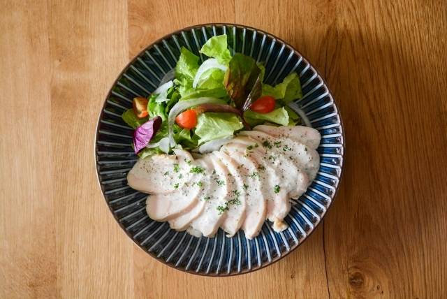 鶏むね肉とオリーブオイル