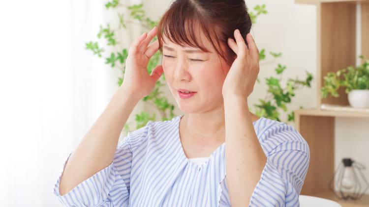 更年期世代の「寝つきが悪くなった」「イライラが増えた」→自律神経ケアで改善!呼吸法で自律神経を整えよう