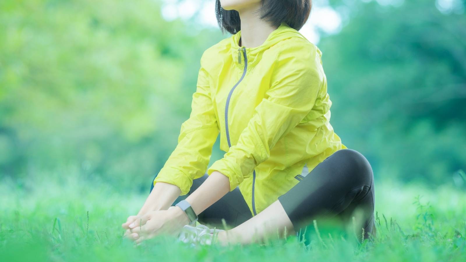 股関節が硬すぎる人は疲れも取れにくい？カチカチ股関節＆お尻をじんわりほぐすストレッチ