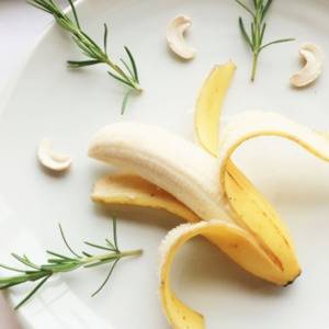 「体にいいから」と毎日食べてない？バナナ習慣で気をつけたいこと3選｜管理栄養士が解説