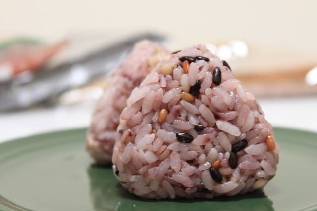 雑穀おにぎり