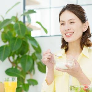 セロトニンは食事で増やせる。管理栄養士が教える、見直すべき食習慣3つ