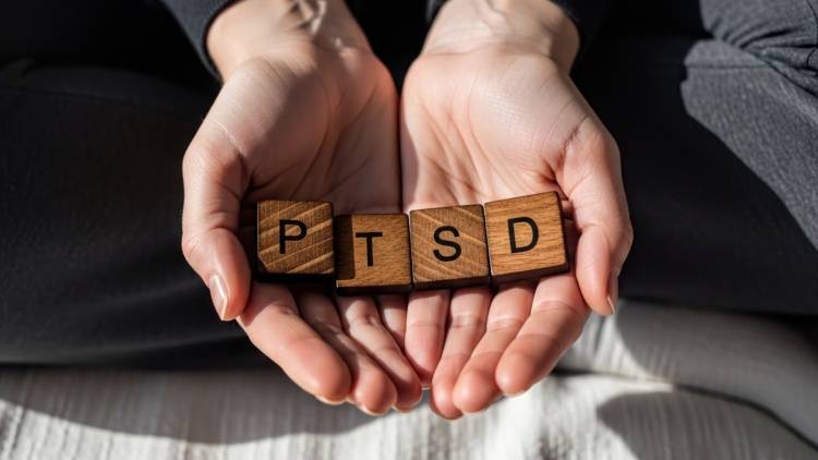 性暴力の記憶がよみがえらなくなった|何年も苦しんだ複雑性PTSDからの回復と適切な怒り【体験談】