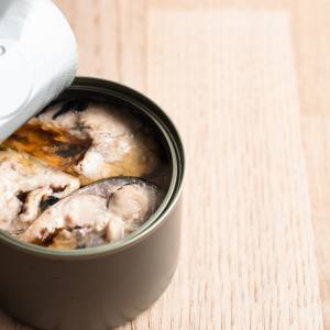 管理栄養士が教える、1食で鉄分2/3日分がとれる簡単サバ缶レシピ2選