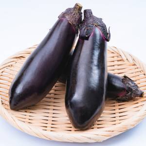 旬のなす、実は皮がすごい!管理栄養士が教える栄養を活かす食べ方と食べ合わせ3選